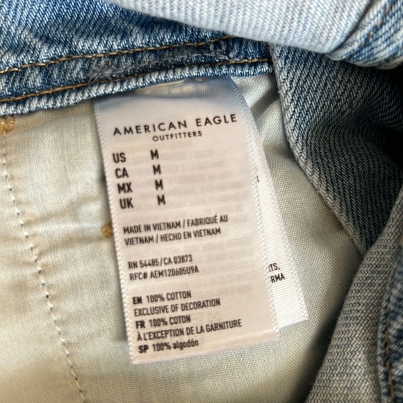 SOLD - American Eagle Hi-Rise Tomgirl Shortalls - Picture 8 of 9